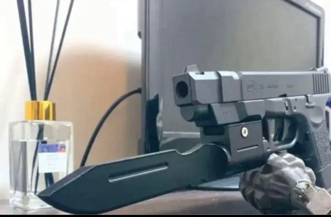 ヨルムンガンド風 銃剣 2個セット - メルカリ