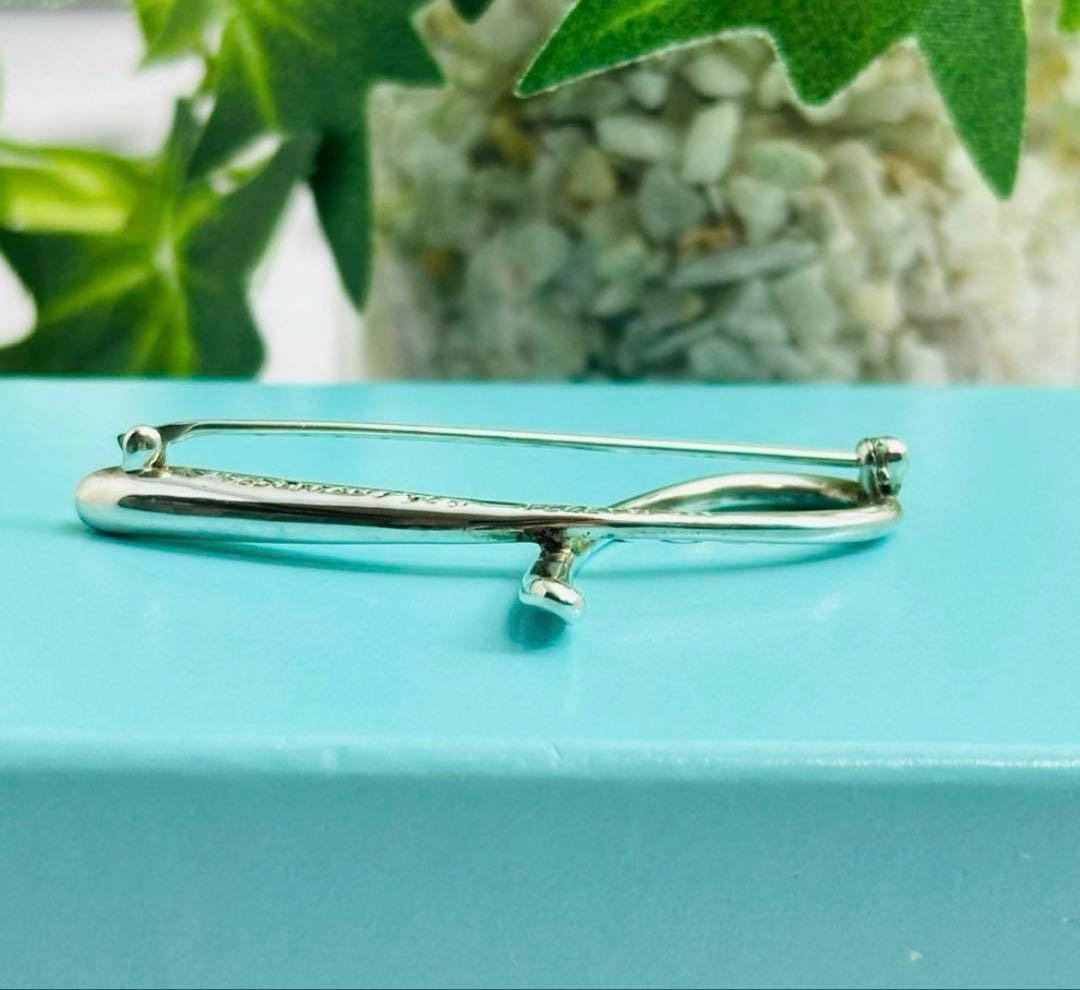 美品 Tiffany ブローチ コサージュ アルファベット L シルバー