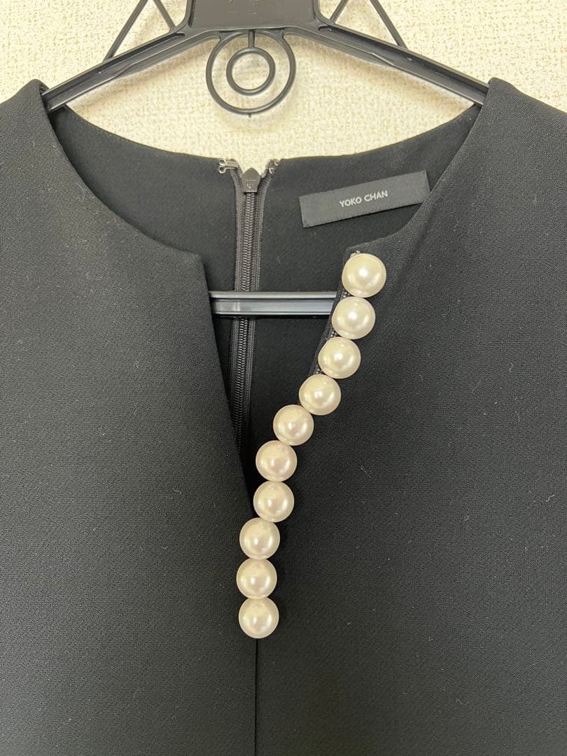 YOKO CHAN ブラックワンピース パール装飾 - メルカリ
