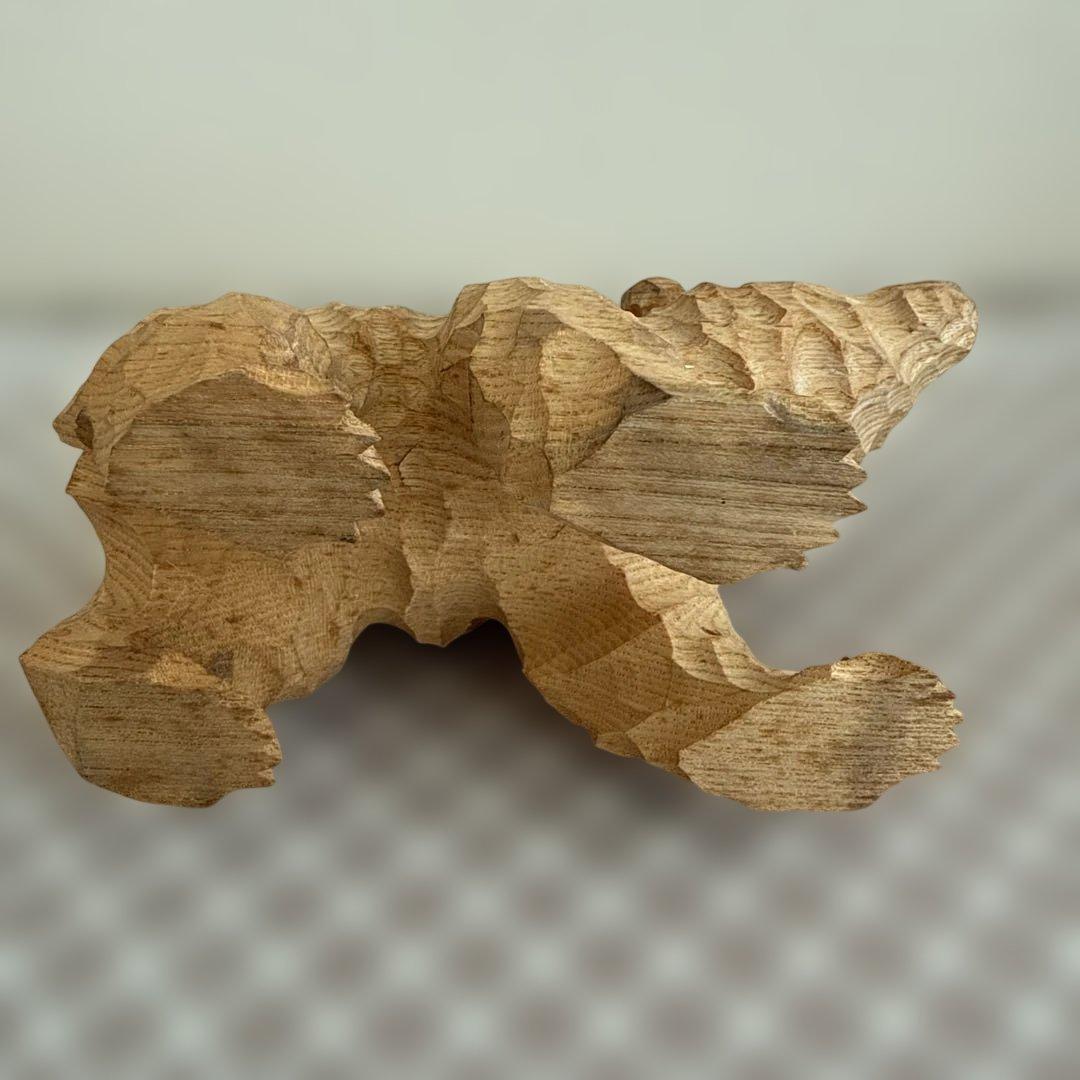 伊藤幹雄さんの熊 木彫り熊 - メルカリ