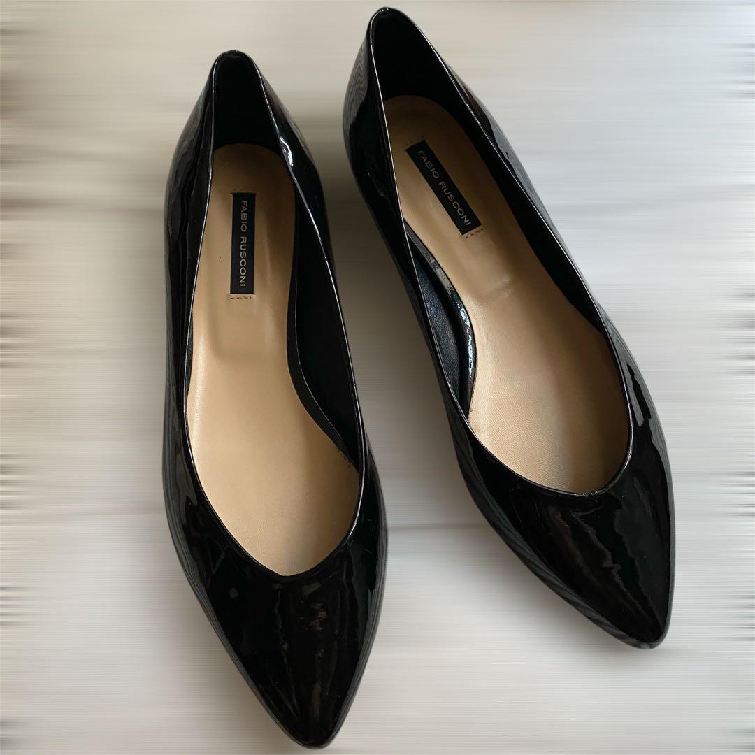 FABIO RUSCONI 黒エナメル フラットシューズ FABIO RUSCONI（ファビオルスコーニ） バレエシューズ パンプス