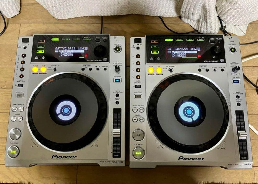 Pioneer CDJ850 メンテナンス済み CDJ-850-K (archived) DJ multi player with disc drive (black