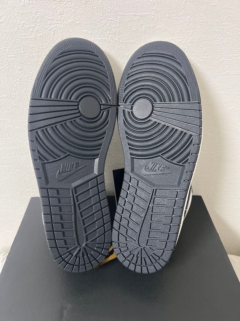 新品 NIKE エアジョーダン 1 Low 29.5cm 553558-153