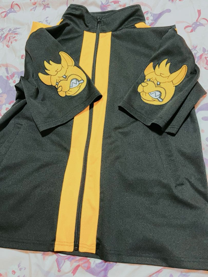 ポケモン カキツバタ オラチフ ジャージ Mサイズ 上下セット - メルカリ