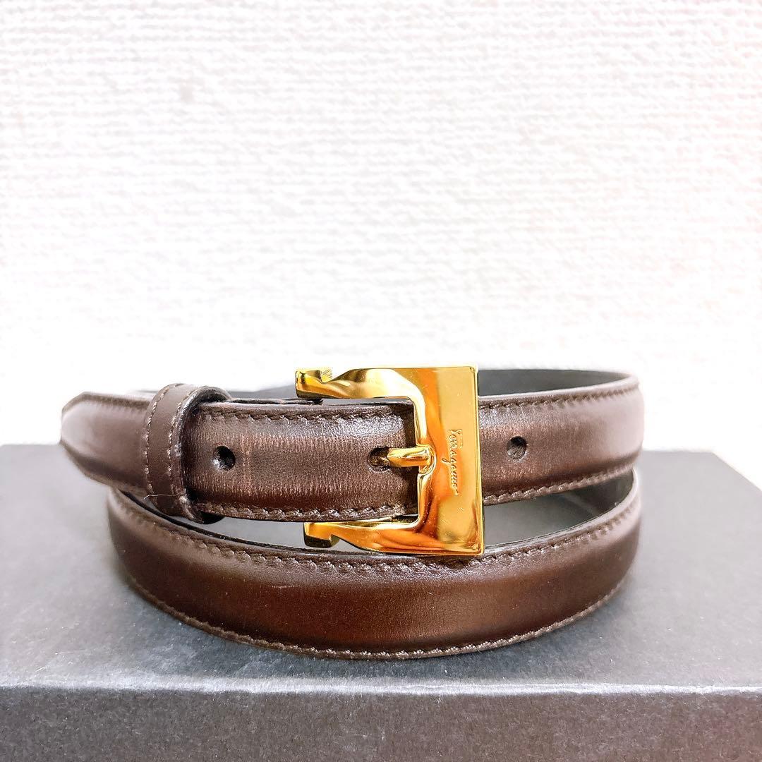 サルヴァトーレフェラガモ ゴールドバックル レザーベルト ダークブラウン Salvatore Ferragamo (サルヴァトーレフェラガモ) リバーシブル
