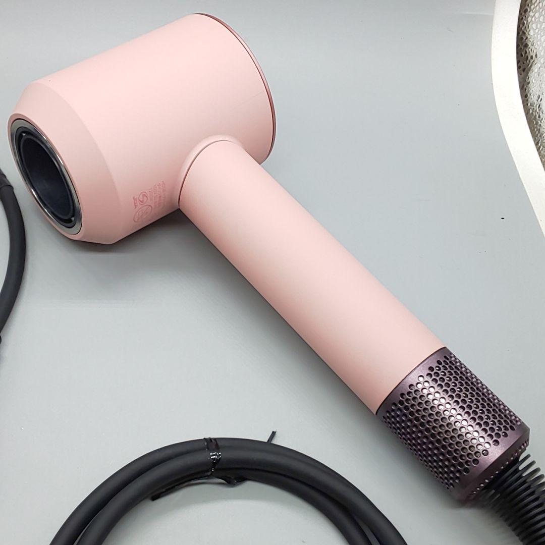 ダイソン dysonドライヤー HD08《国内正規品・風量新品同様》47