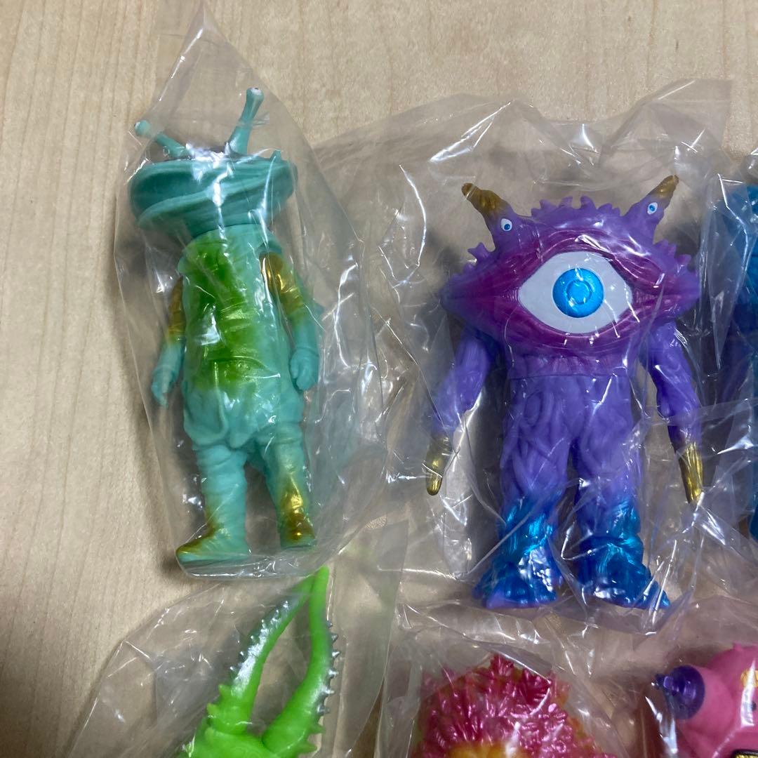 PPIH KAIJU COLORS カイジュウカラーズ 全8種 コンプリート - メルカリ