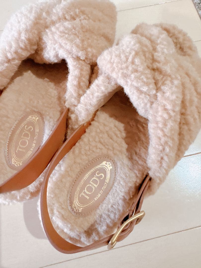 OH・外装研磨済 美品TOD'S ベージュ ファーサンダルムートン