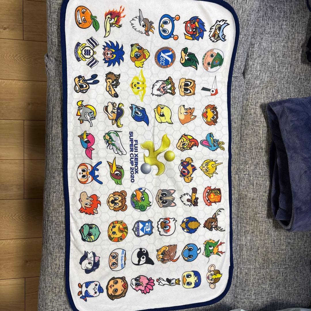 FUJI XEROX SUPER CUP 2020マスコット ブランケット非売品 - メルカリ