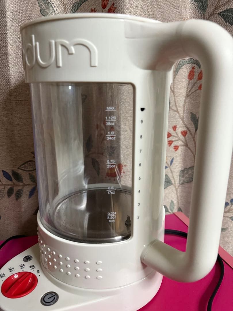 BODUM 電気ケトル 1.1L ダブルウォール ホワイト　美品