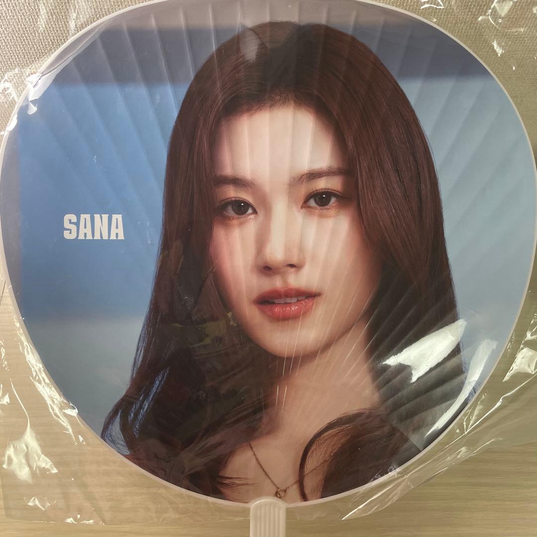 TWICE READY TO BE SPECIAL サナ うちわ - メルカリ