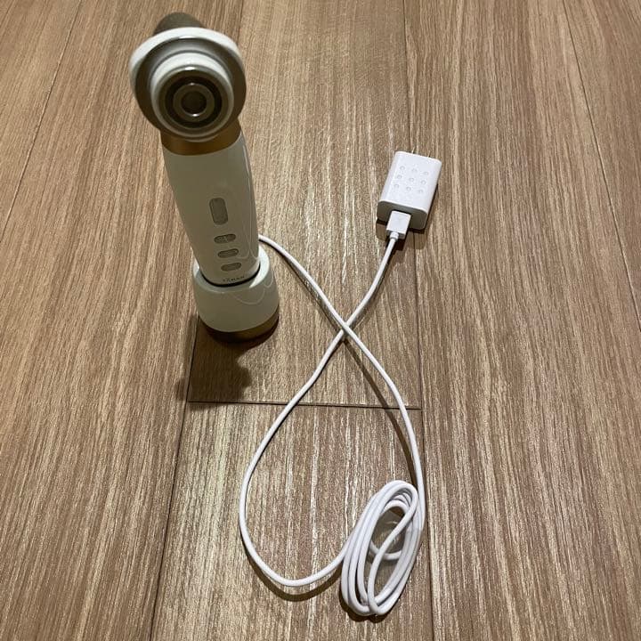 【値下げ中】YA-MAN ブライトリフトex 美顔器　EMS YA‐MAN（ヤーマン） 美顔器 RF美顔器 ブライトリフト EX 公式 透明感