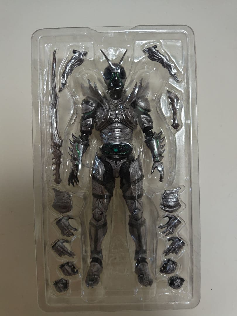 【改造品】S.H.Figuarts 仮面ライダーSHADOWMOON&秋月信彦