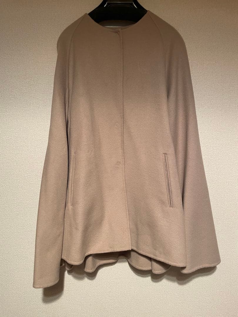 ルフィル ライトリバーケープコート ベージュ - メルカリ