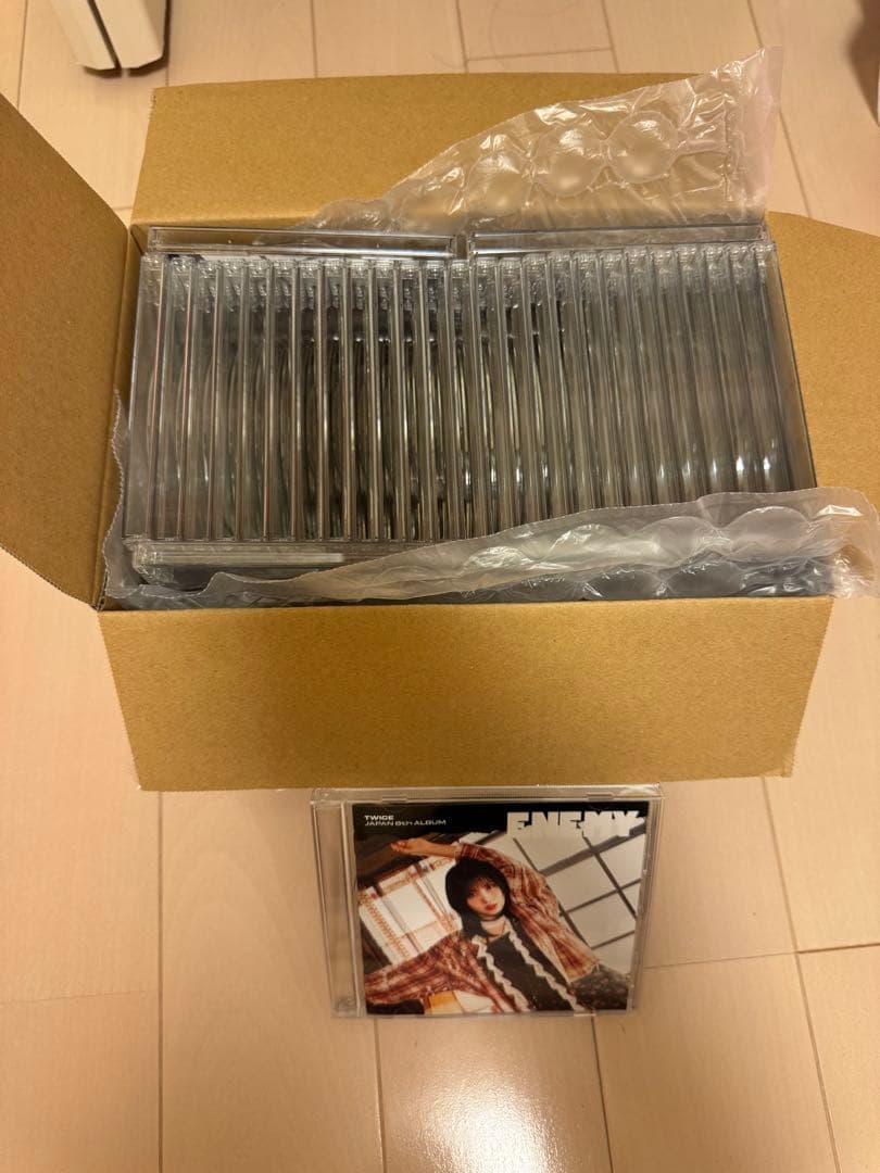 TWICE ENEMY モモ版　30枚　まとめ売り TWICE ENEMY モモ版 30枚 まとめ売り TWICE ENEMY モモ版 30枚 まとめ