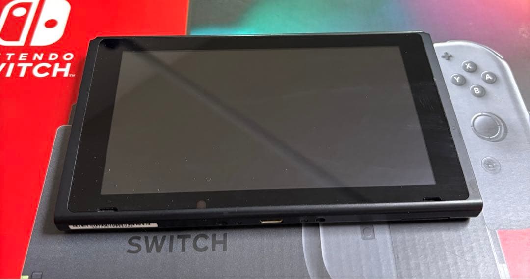 Nintendo Switch HAD001 バッテリー拡張版 2020本体のみ Switch》新型・バッテリー拡張モデル 本体のみ 2020年製 ニンテンドー