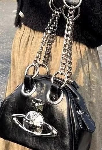 極美品✨9 ヴィヴィアンウエストウッド ショルダーバッグ 極美品✨9