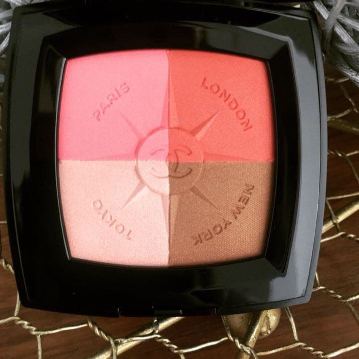 VOYAGE DE CHANEL - チーク&アイシャドウ 4色パレット - メルカリ