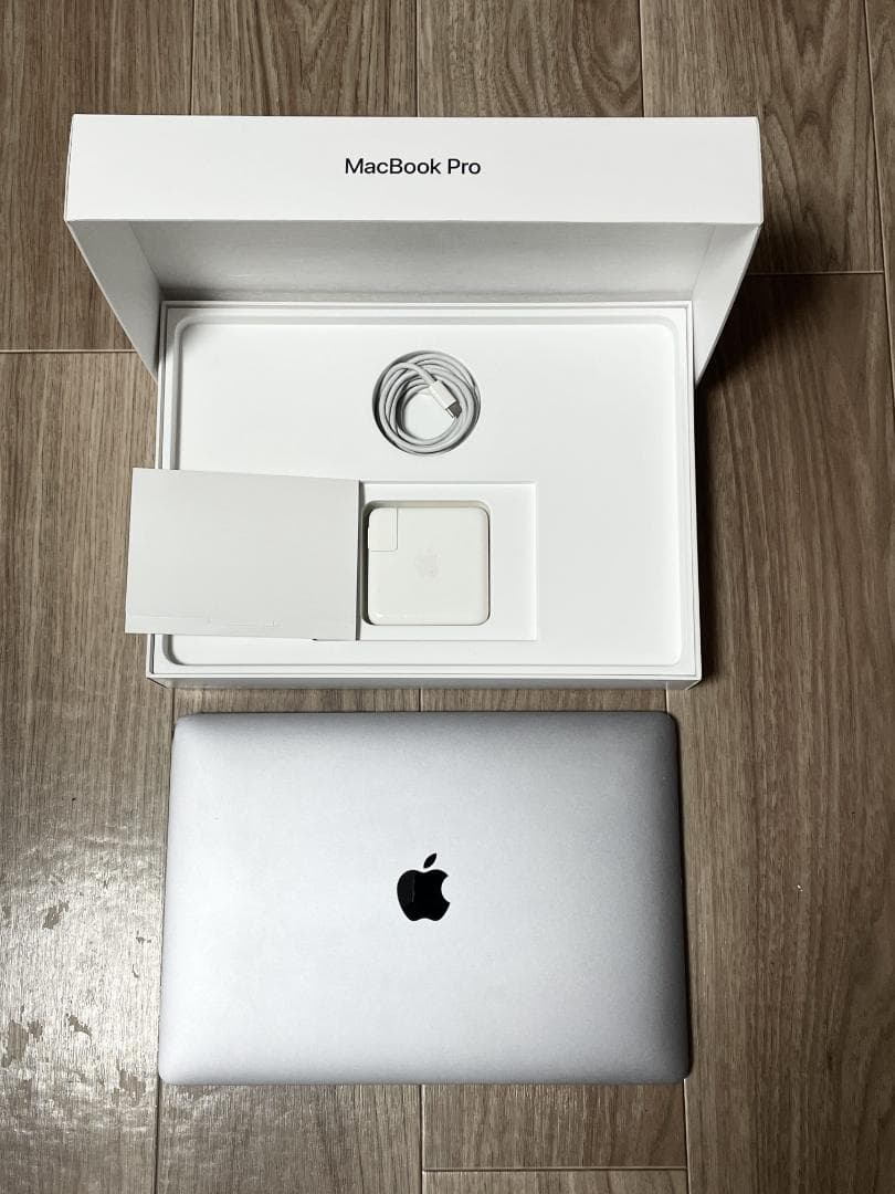 MacBook Pro 13インチ 2017 メモリ16GB 箱・純正充電器付き - メルカリ