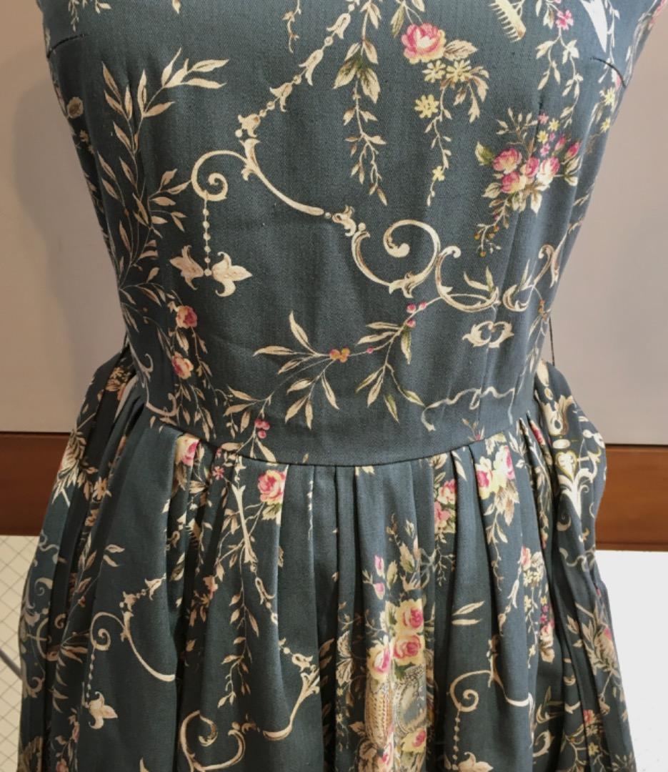 ○juliette et justine グリーンフローラル ワンピース - メルカリ