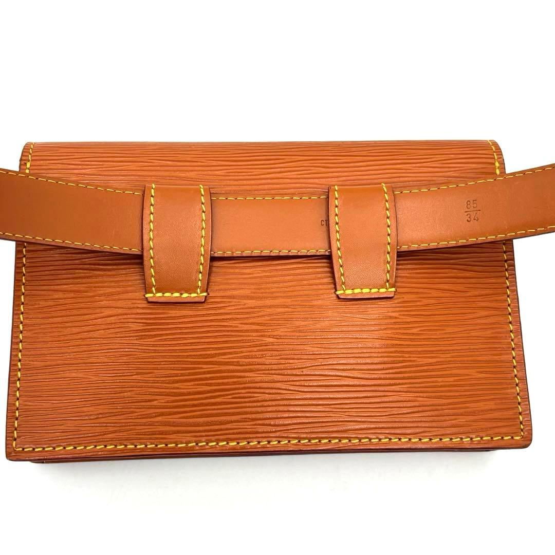 ☆Louis Vuitton エピ サンチュール・ティルシット ボディバッグ