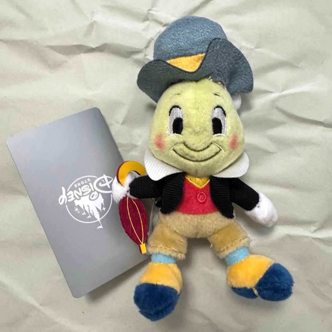 ディズニーストア ジミニークリケット ぬいぐるみバッジ ぬいぐるみ