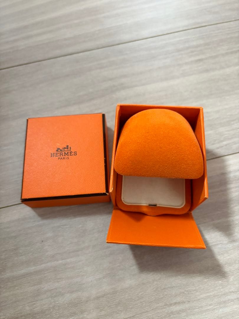 HERMES オレンジ ギフトボックス - メルカリ