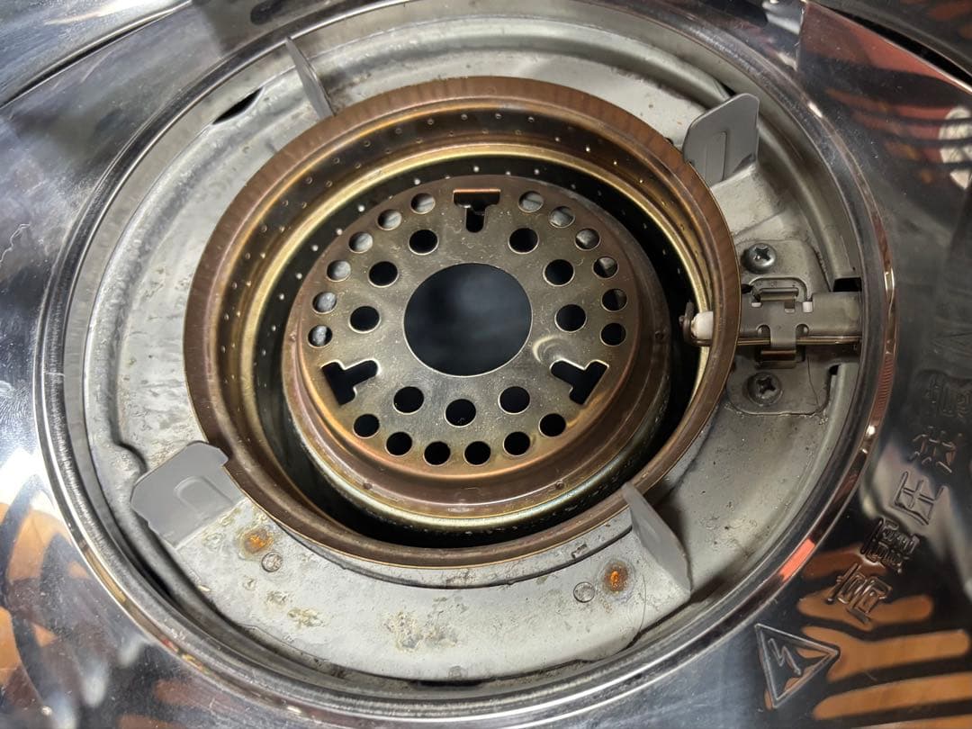 トヨトミ自然通気形解放式石油ストーブ NRC-W3616E4 2016年製 - メルカリ