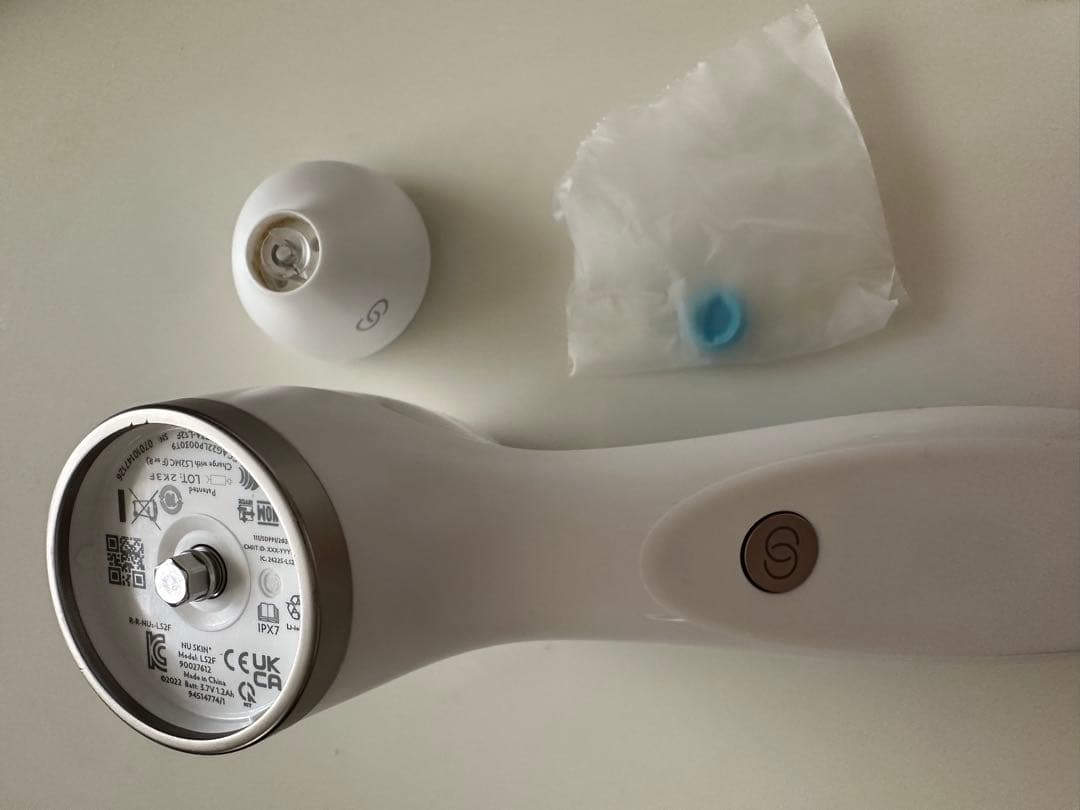 ☆ブルちゃん☆ ニュースキン　ageLOC®︎ ルミスパ io アクセント付