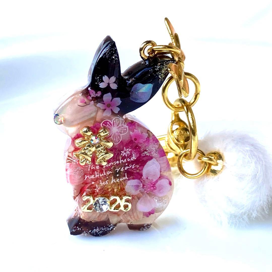 オルゴナイト❤小さいウサギちゃん☆キーホルダー☆レジンキーホルダー