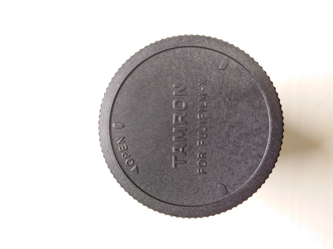 タムロン 18-300mm F3.5-6.3 富士フイルムXマウント