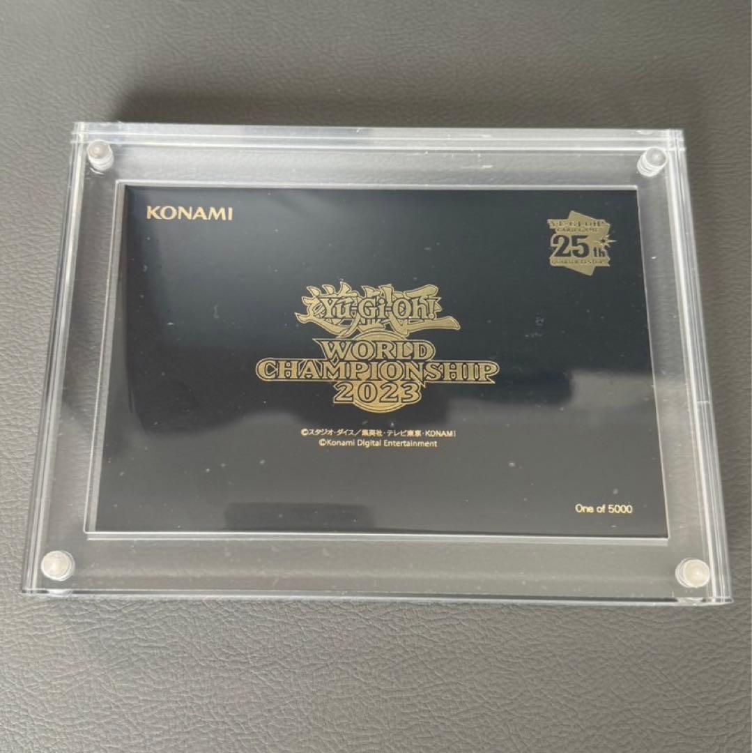 遊戯王　WCS2023 ブラックマジシャンガール　魔法の筒 Amazon.co.jp: 遊 戯 王 ブラック マジシャン ガール 魔法の筒 プレイ