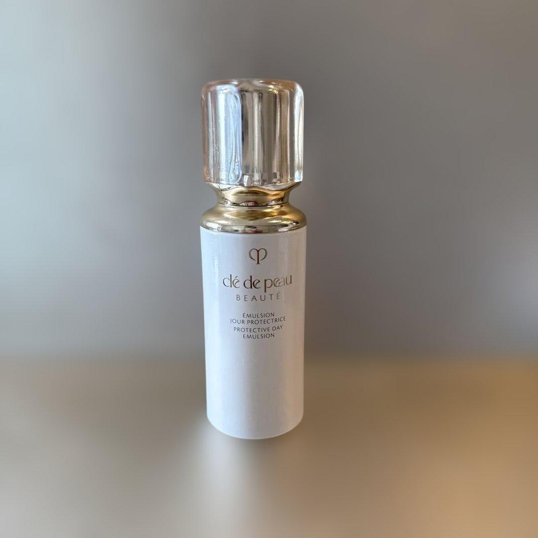 clé de peau エマルジョン プロテクティブ デイ Cle de Peau Beaute（クレ・ド・ポー ボーテ） 【数量限定】クレ・ド