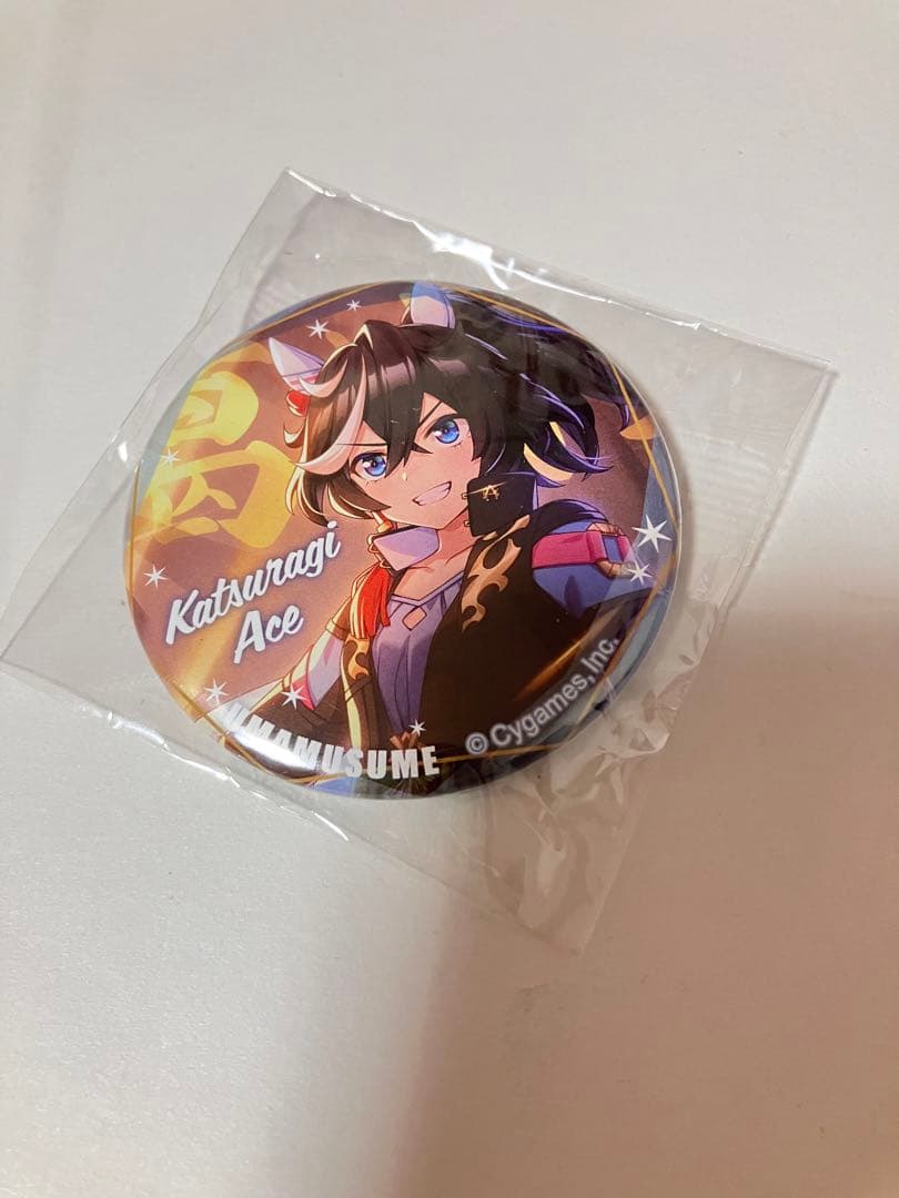 ウマ娘 カツラギエース CANバッジ 缶バッジ - メルカリ