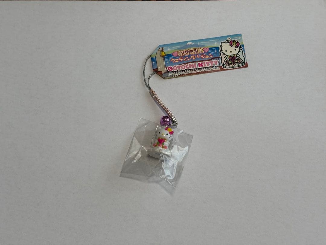 ハローキティ　恋人岬　ウェディングバージョン　根付　ストラップ　2011 ハローキティ 恋人岬 ウェディングバージョン 根付 ストラップ 2011