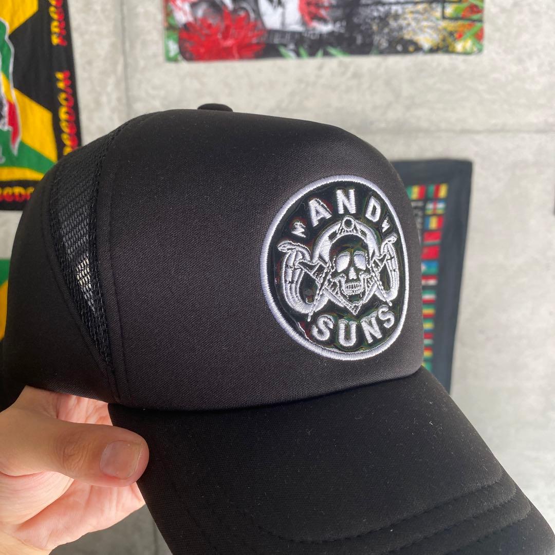 ANDSUNS 激レアキャップ ラスト1個 - メルカリ