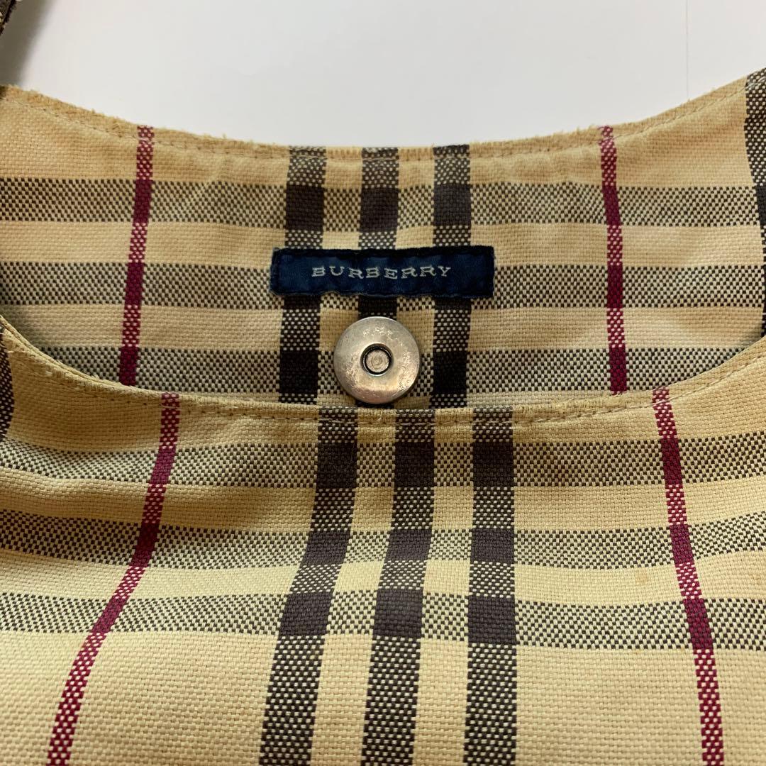 Burberry チェック柄ショルダーバッグ 中古品 - メルカリ