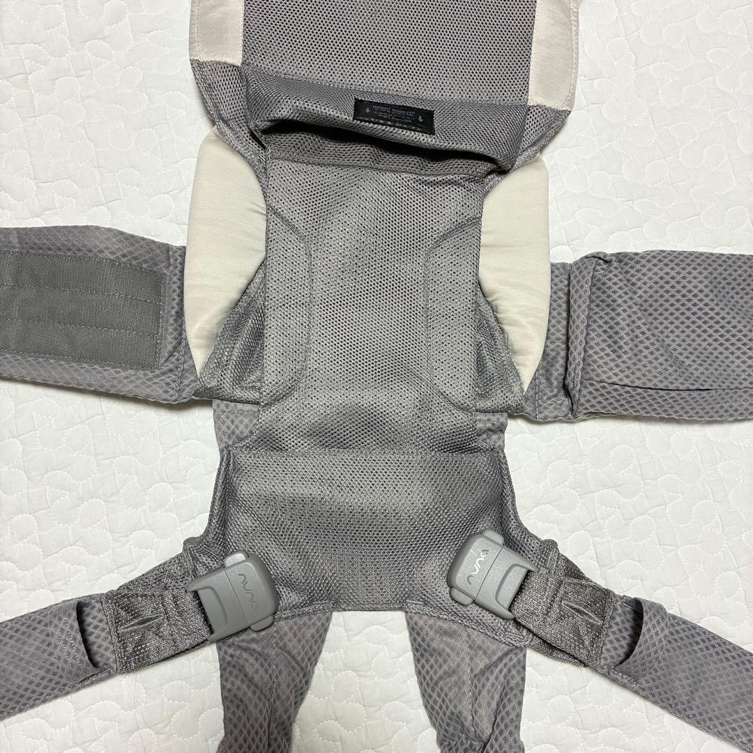 使用頻度低】NUNA cudl 抱っこひも グレー - メルカリ