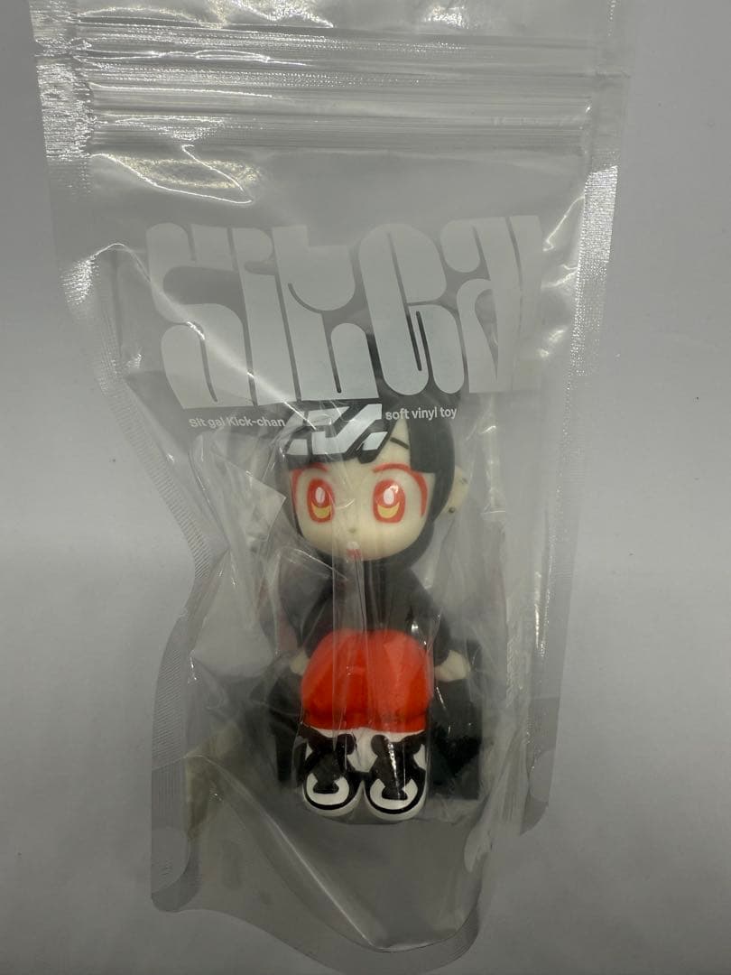 未開封】Sit Gal KICKちゃん 中央町戦術工芸カラー ソフビ - メルカリ