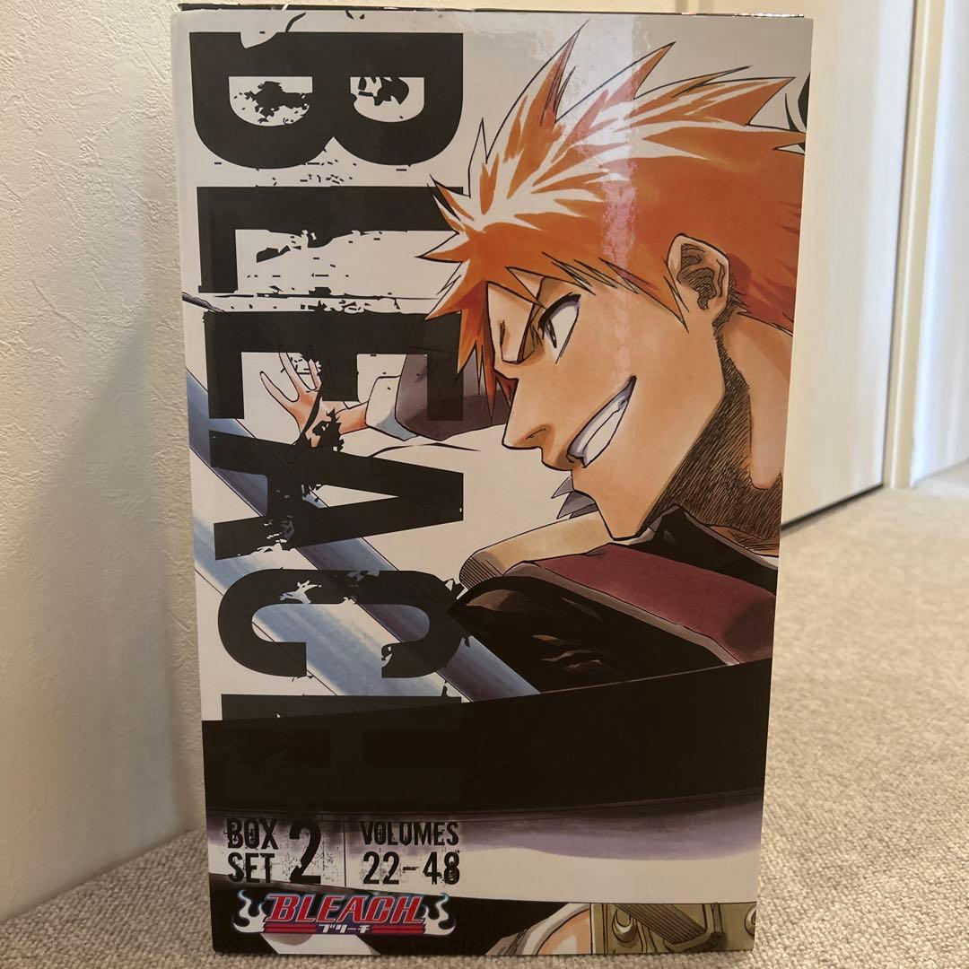BLEACH 英語版 ボックスセット ２ 　22-48 Bleach Box Set 2: Volumes 22-48 with Premium (2)] [By: Kubo, Tite