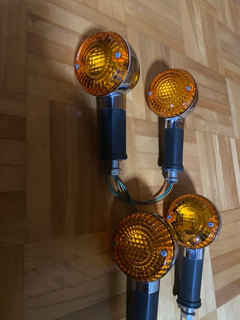 W800ストリート純正オレンジ 丸型ウィンカー 4個セット - メルカリ