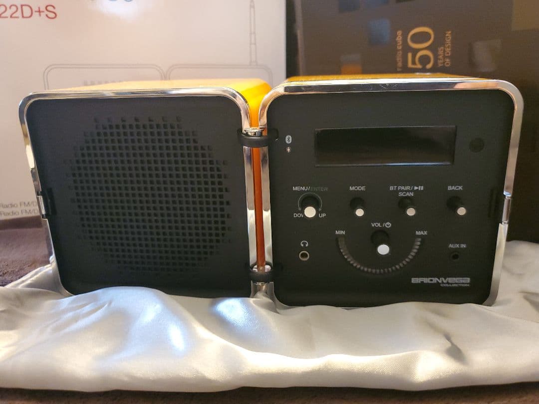 未使用に近い・希少】ブリオンベガ radio.cubo 50周年記念モデル