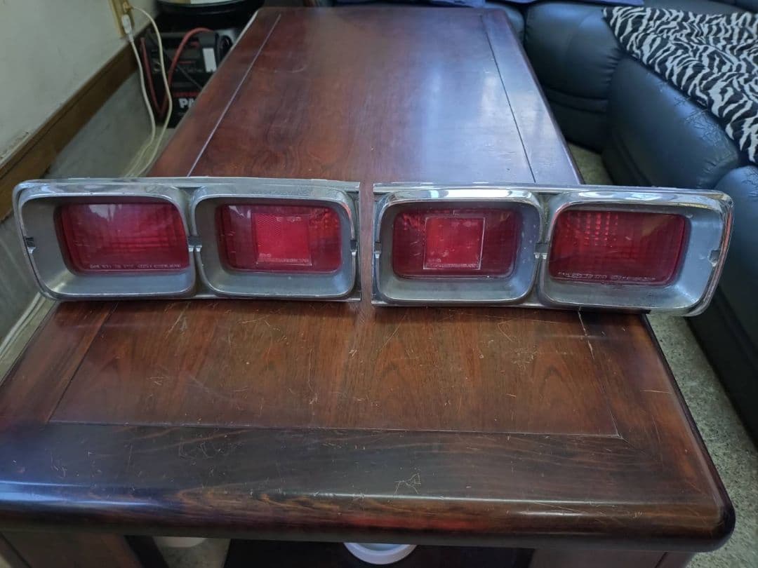 スカイライン　ハコスカ　テールランプ左右 ハコスカ 44年式 テールランプ 左右セット | レストアパーツ.com®