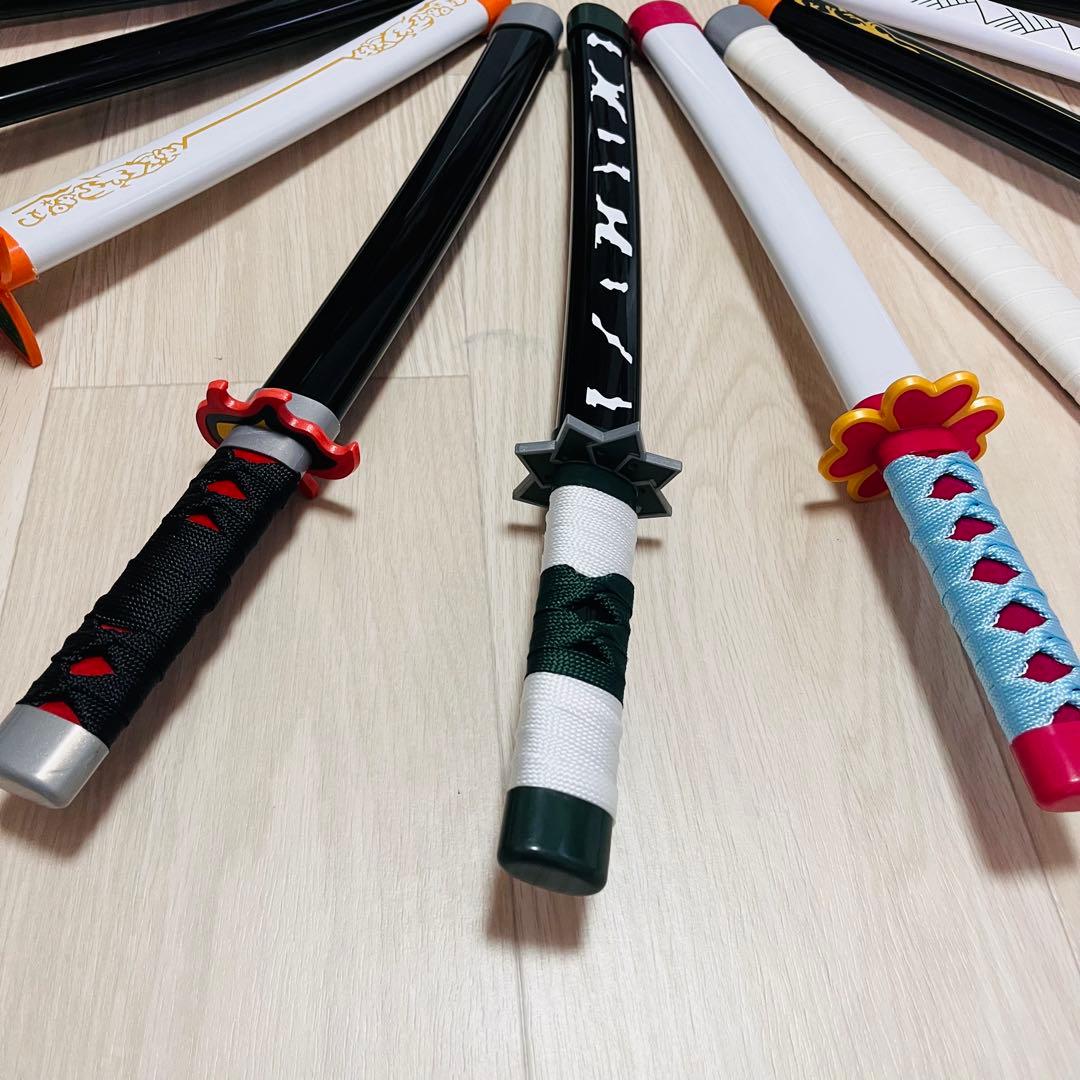 鬼滅の刃 日輪刀 刀のおもちゃ まとめ売り 12本セット - メルカリ