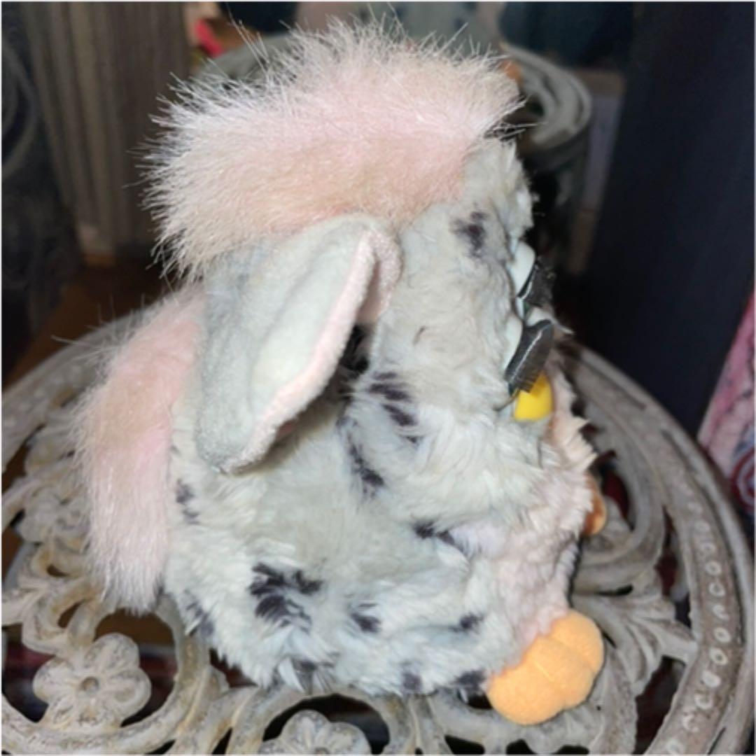 1999年 初代 ファービー グレー ピンク 箱つき ジャンク TOY - メルカリ