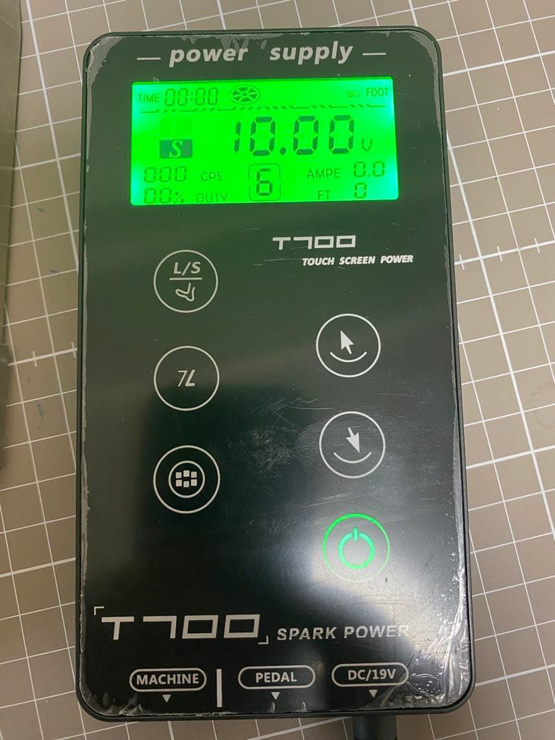 タトゥーパワーサプライ T700 Tattoo Power Supply - Dragoart T700 w/ 360° Adjustable Bracket 3