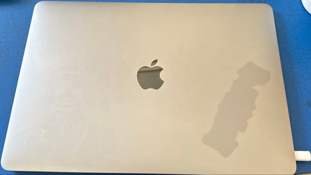 MacBook Air 2018 デュアルコア Intel Core i5 Amazon.com: Apple 2018 MacBook Air with 1.6GHz Intel Core i5, 13