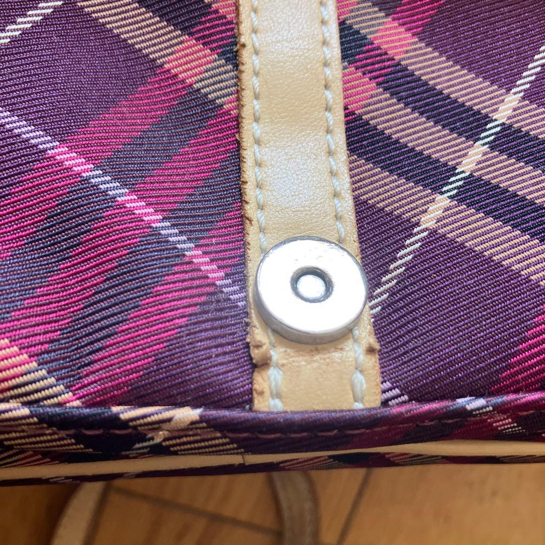 バーバリーブルーレーベル チェック柄ショルダーバッグ ボルドーピンク系