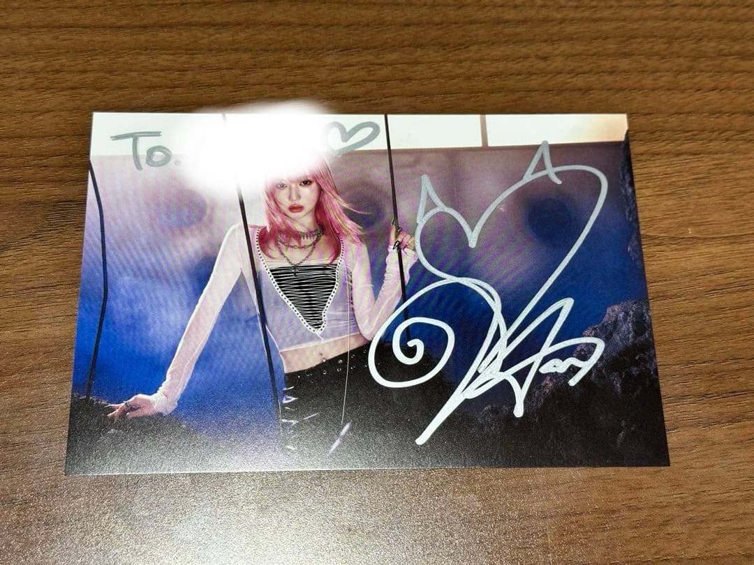 BABYMONSTER ASA サイン入りポストカード - メルカリ