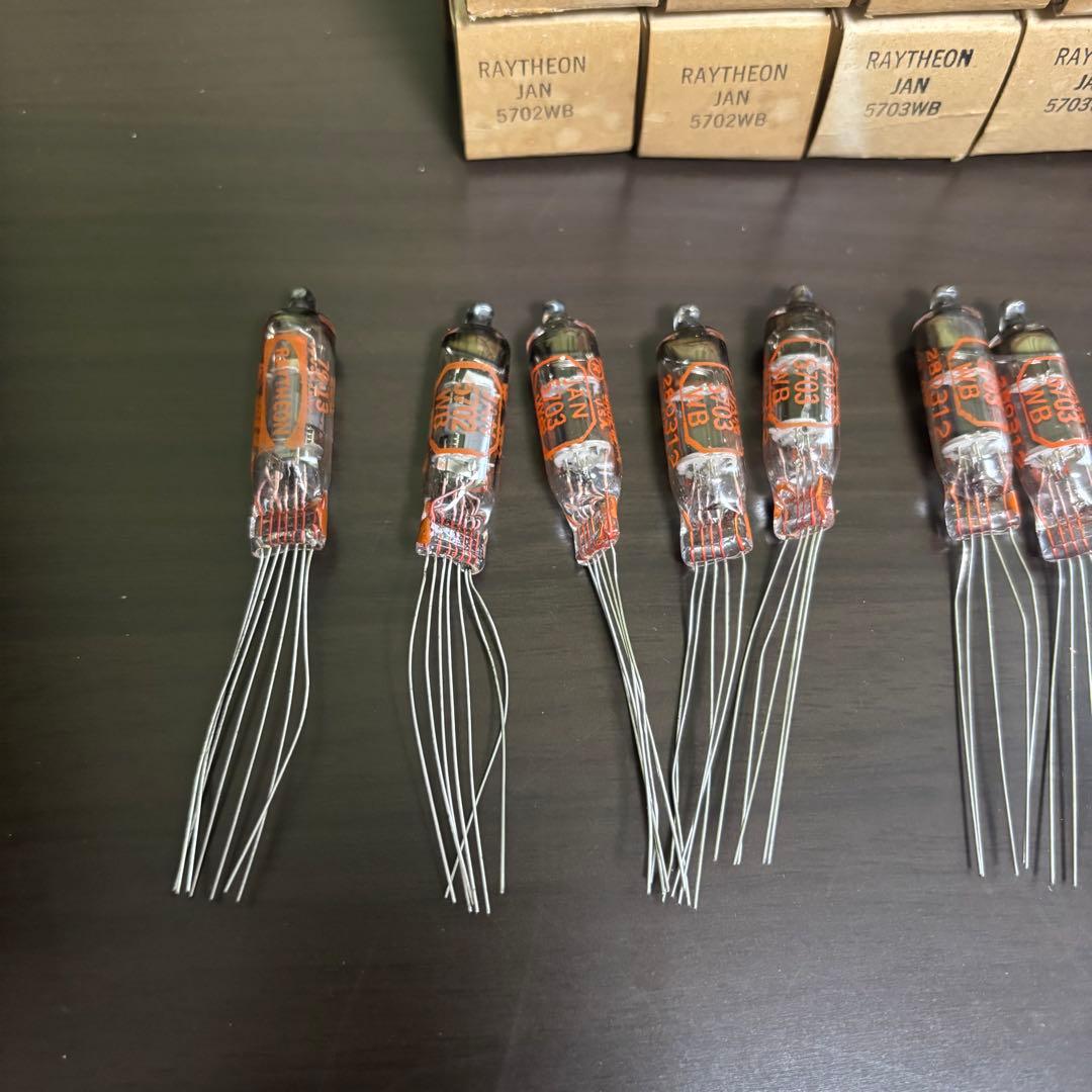 RAYTHEON レイセオン　5703WB 10本セット 真空管